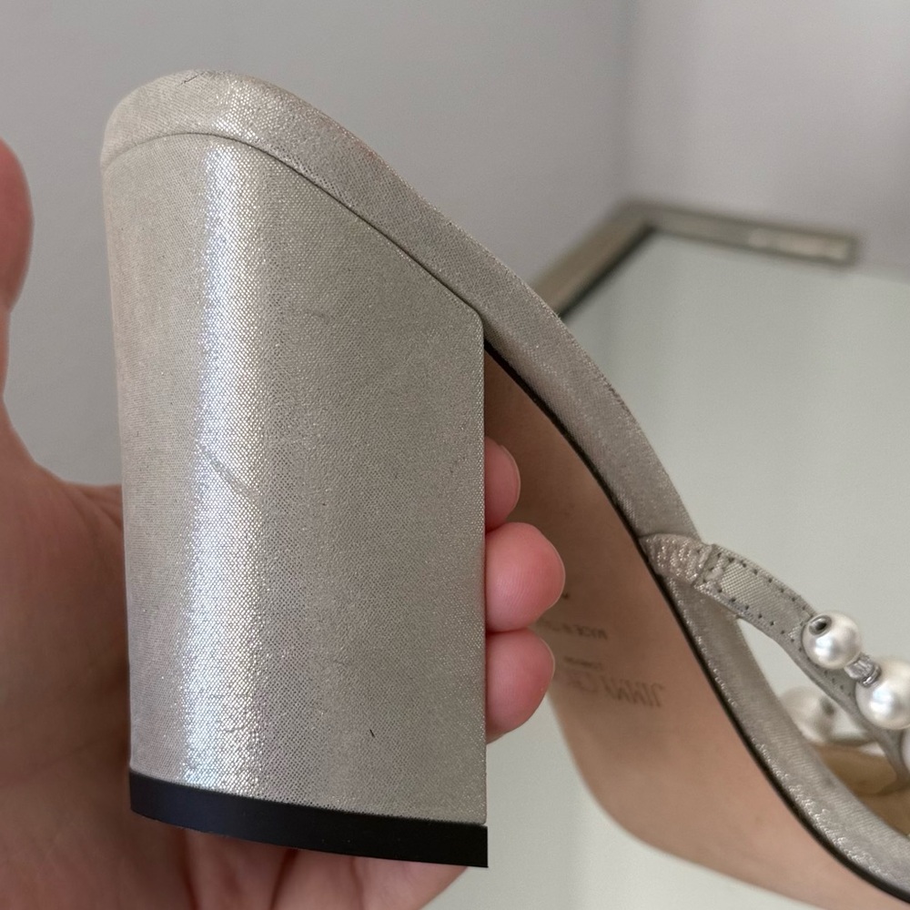 New JIMMY CHOO Amara Metallic Pearly Two-Band Sandals 38.5 $975 - Picture 11 of 16
